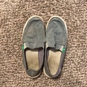 Sanuk slip on